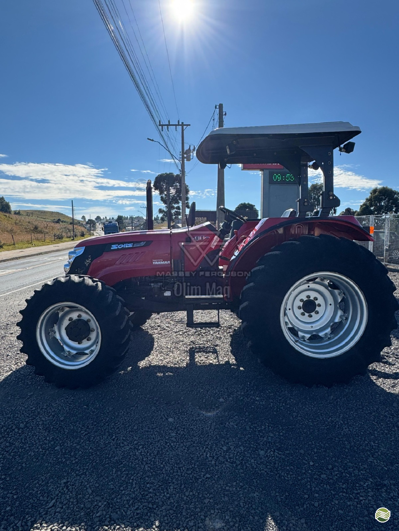 TRATOR YANMAR SOLIS 90 Tração 4x4 Olim Maq - Massey ARARANGUA SANTA CATARINA SC